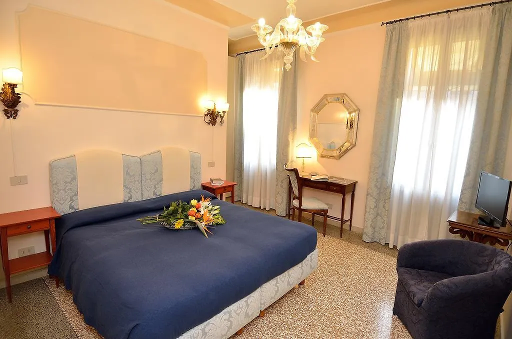 B&B Cà Del Modena Venezia Bed & Breakfast