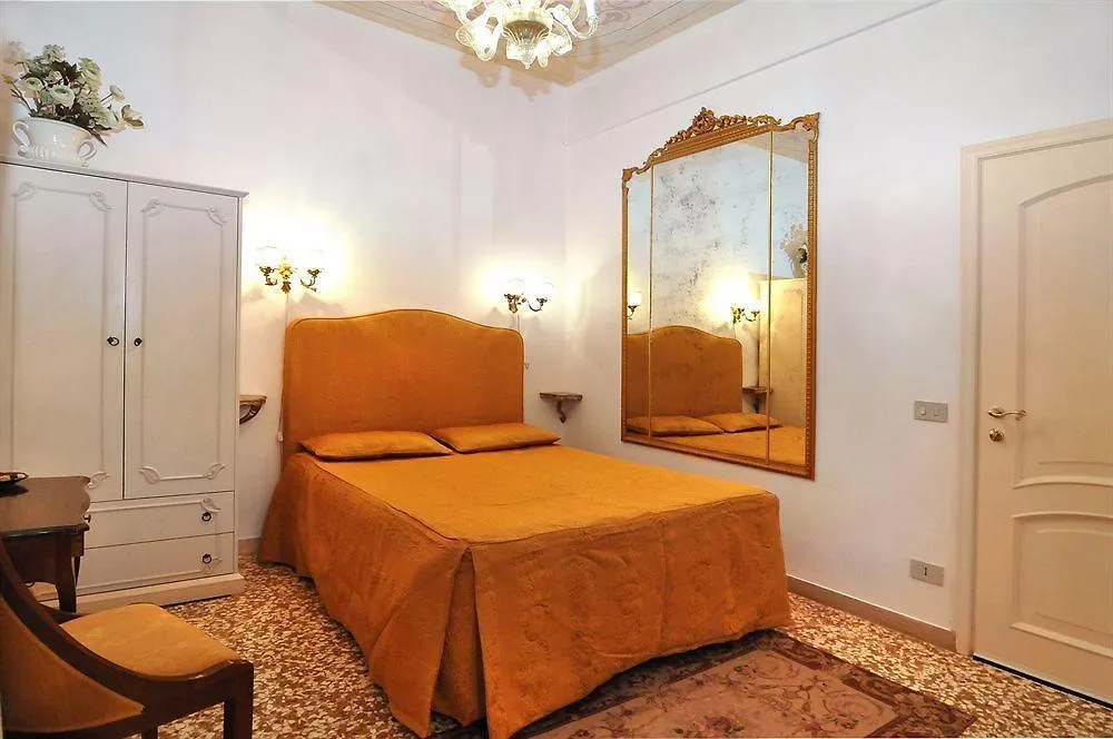 Alojamento de Acomodação e Pequeno-almoço B&B Cà Del Modena Veneza